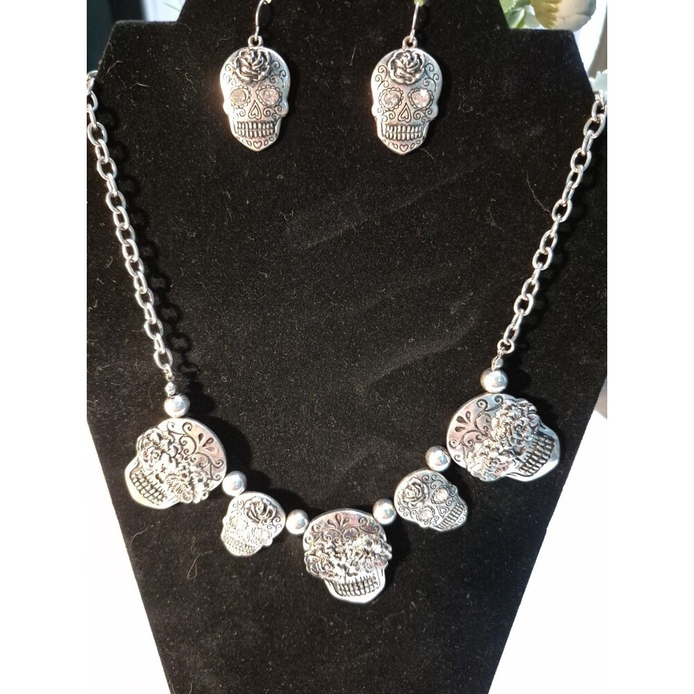 Skull Skeleton Silver Embossed Metal Rhinestone Accent Necklace & Earring Set